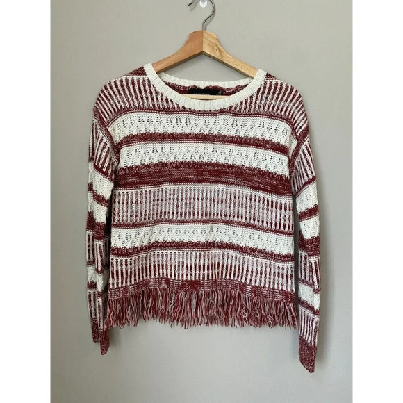 MINKPINK Womens Size XS Sunday Frills Fringe Sweater Top in Maroon & White Boho - Picture 6 of 16
